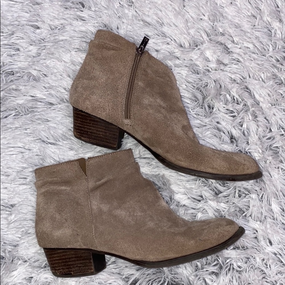 Heeled booties!